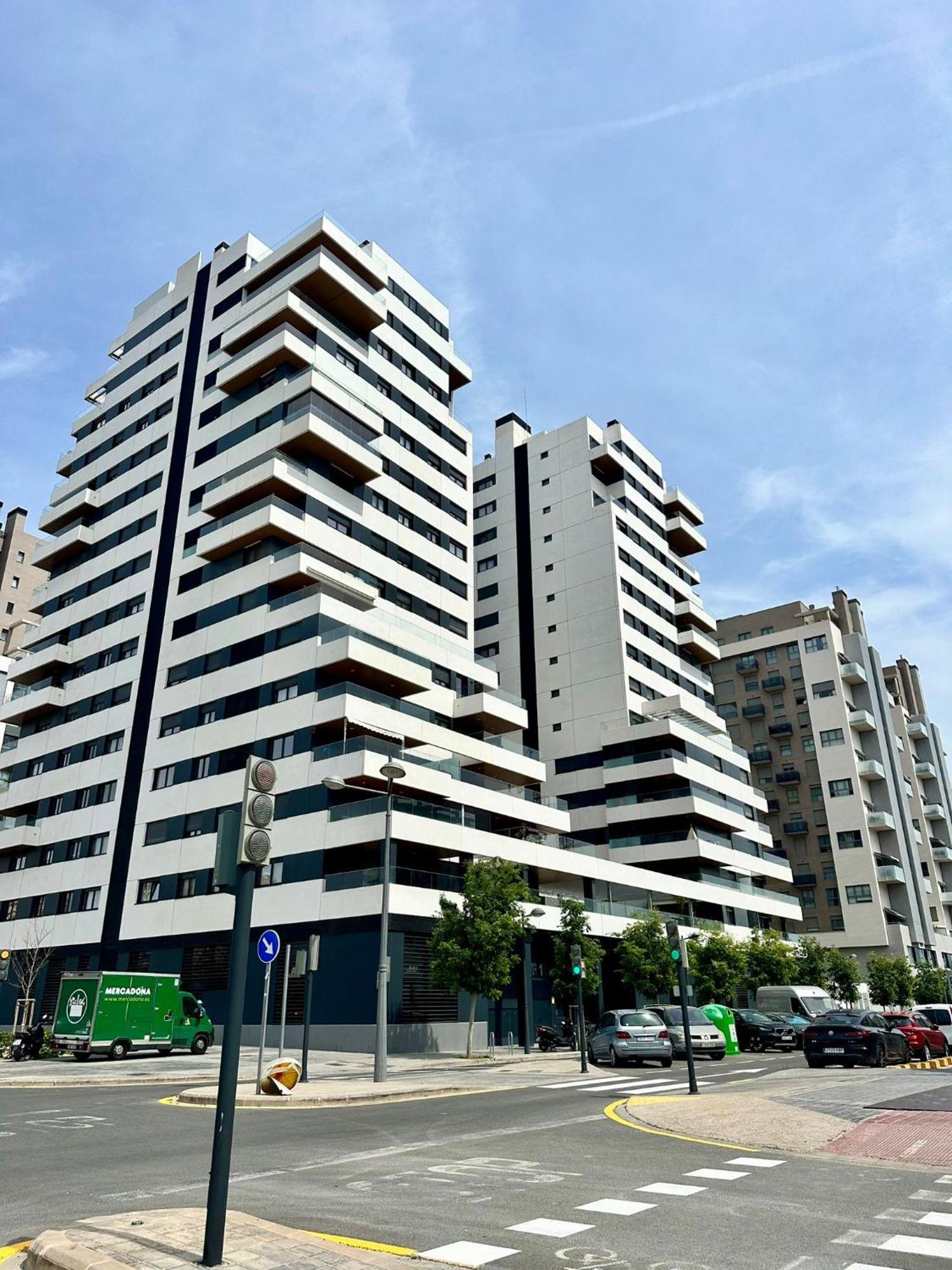 Apartamento Exclusivo Loft De Diseno Roig Arena - Piscina - Vlc *